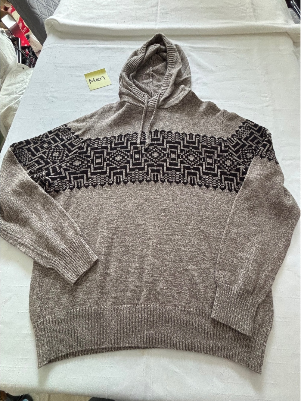 Men’s XL Brown Hood Sweater Geometric Pattern Urban Pipeline